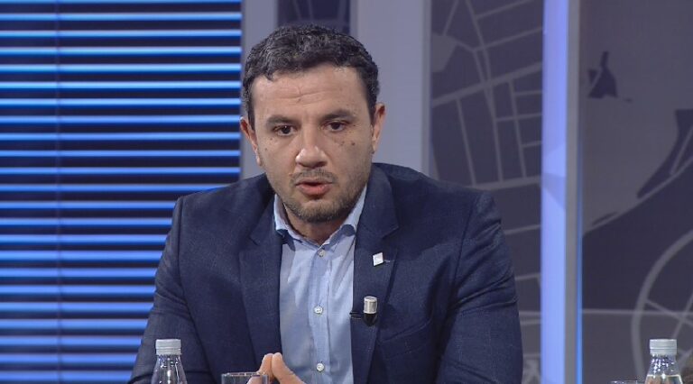 “Koncesion i ri 10 vjeçar me vlerë 100 mln euro”, Eksperti Pano Sako: Do të sjellë rritjen e çmimit të naftës