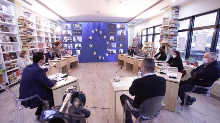 3 parimet e Lulzim Bashës për Politikën e Jashtme