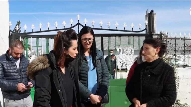 “Këtu ka mbaruar çdo gjë”, Grida Duma i jep forcë nënës me 2 djem në Angli: Do e bëjmë se s’bën Shqipërinë!
