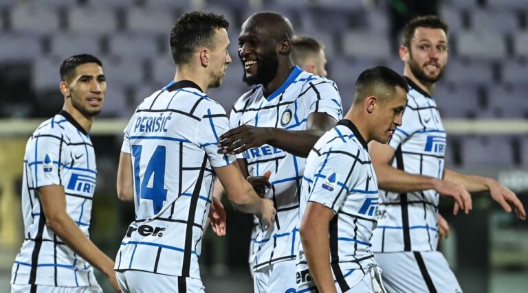 Interi mund pastër Fiorentinën dhe merr përkohësisht kreun e Seria A (VIDEO)