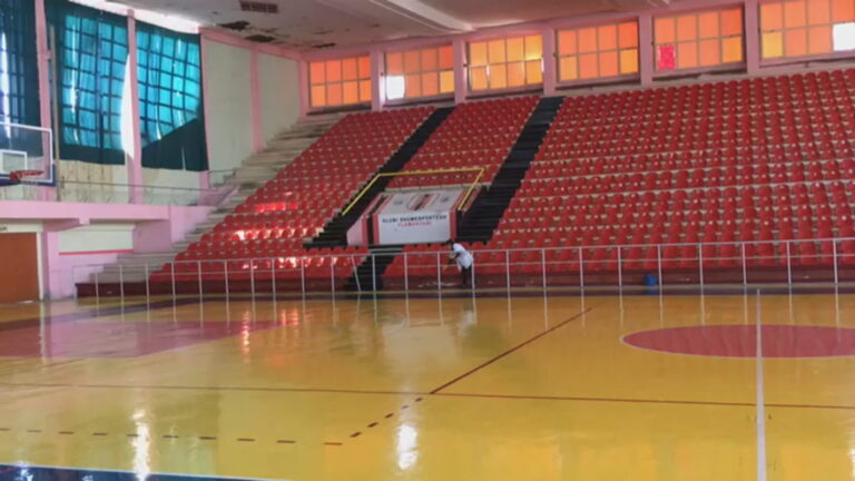 Vlorë, të martën nis vaksinimi për personelin shëndetësor