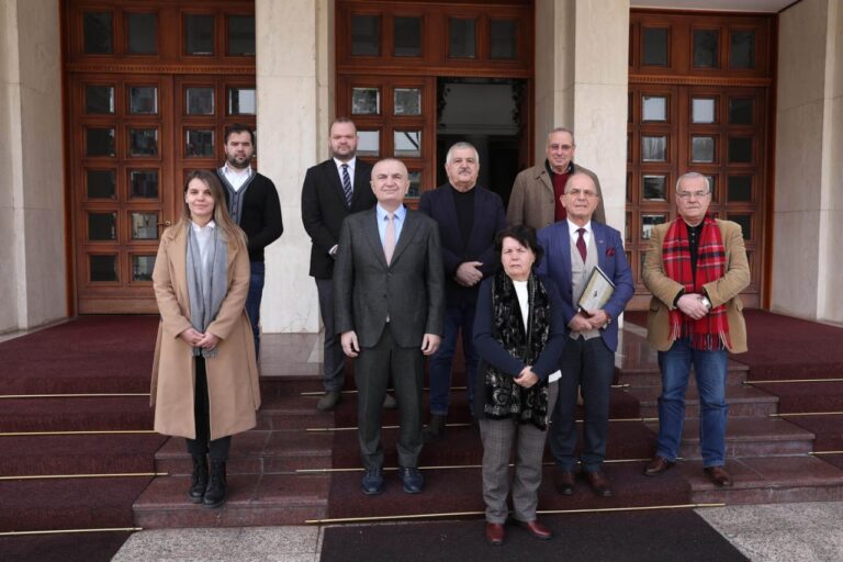 Pakti detar me Greqinë. Presidenti Meta: Rama nuk ka marr autorizim, nuk do të pranoj cenimin e interesave kombëtare