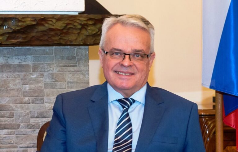 Ambasadori i Rusisë në Tiranë: Rama nuk është një gjeneral, qeveria hipokrite