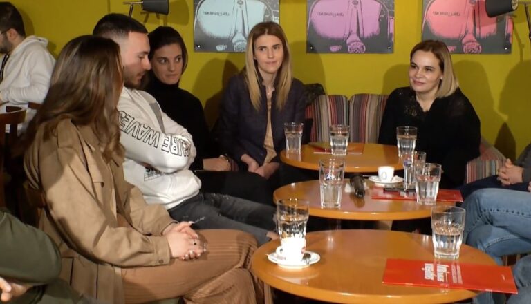 Kryemadhi: Projekti ”mëso dhe fito” për punësimin e të rinjve, një nga 5 prioritetet tona më mira