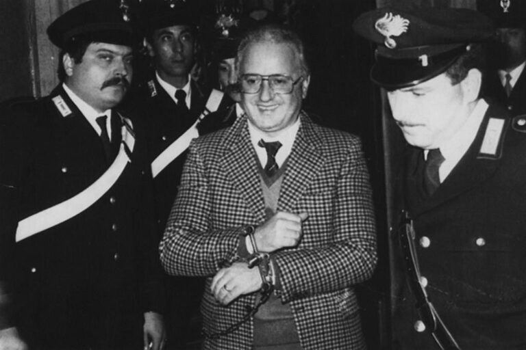 Vdes në burg bosi i Camorras