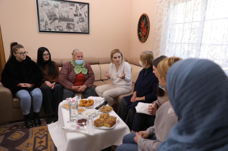 Kryemadhi: Largimi i të rinjve, vepër penale e Edi Ramës