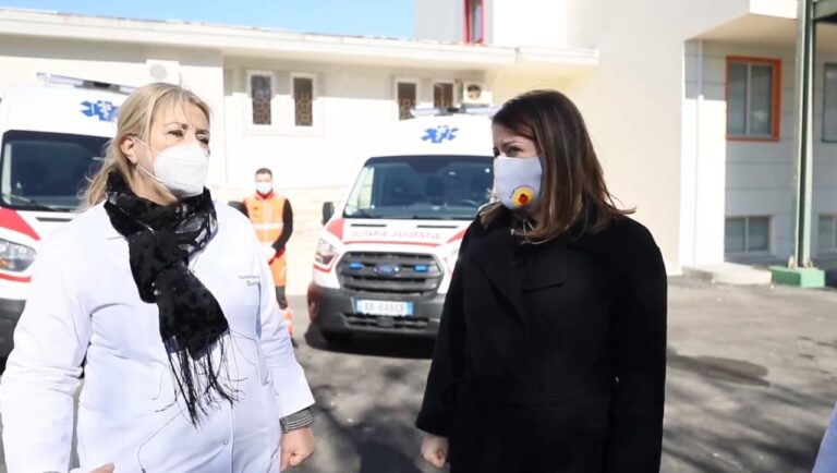 Aktivizohet pavioni Covid në spitalin e Durrësit/Manastirliu: Vijojmë me Korçën, Vlorën dhe Elbasanin