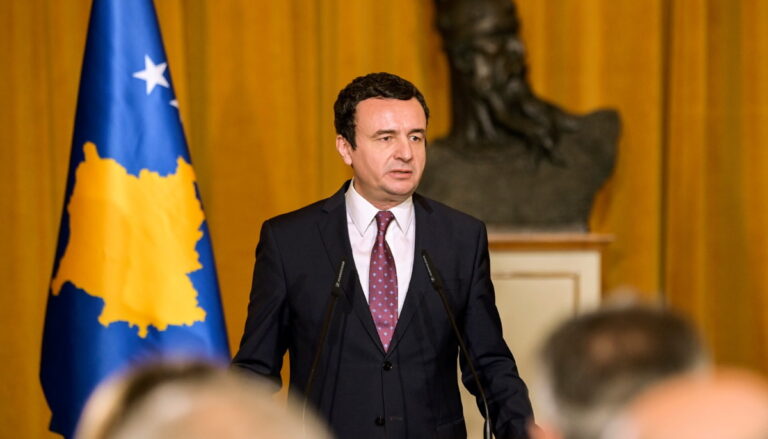 Albin Kurti me vendim të fortë, nuk merr pjesë në takimin për dialogun Serbi-Kosovë në Bruksel