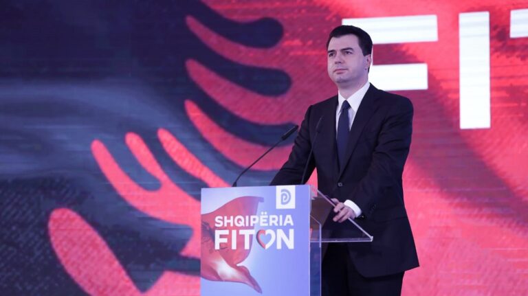 ”100 dështimet e Ramës në 8 vite”, Basha: Shqiptarët me fitimet më të ulta mujore në Europë