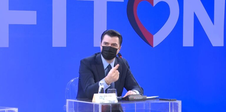 Basha takim me mjekë dhe ekspertë: Kemi arritur në pikën më të keqe të pandemisë
