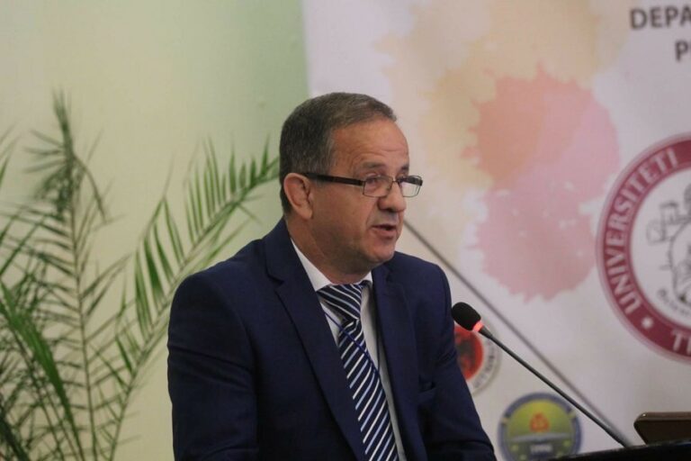 Shteti i standardeve të dyfishta, ku ligji zbatohet sipas dëshirave të drejtuesve dhe jo siç është shkruar