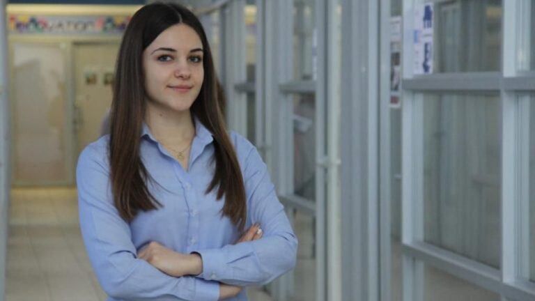 Grisejda Myslymi: Vlora është burim i energjive të jetës time që më frymëzon vetëm për sukses