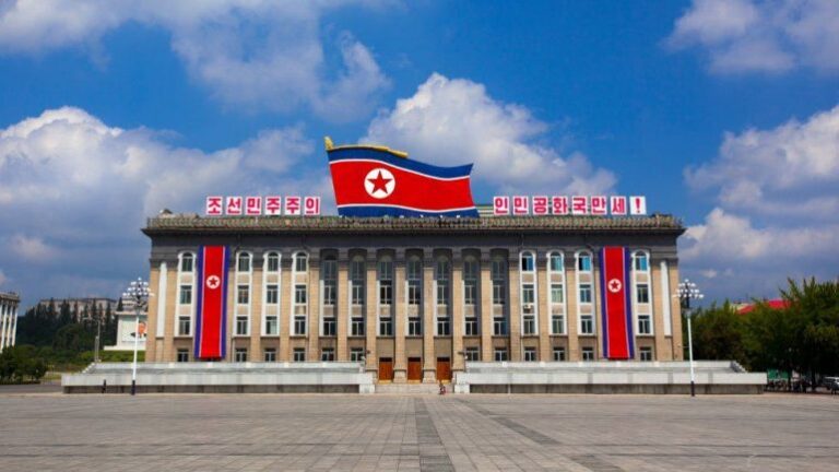 Koreja e Jugut akuza asaj të Veriut: Tentoi të vjedhë teknologjinë e vaksinave COVID-19 nga kompania Pfizer