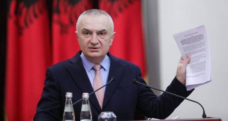 Presidenti Meta: Aferat e ministrave janë pasojë e dështimit të Reformës në Drejtësi