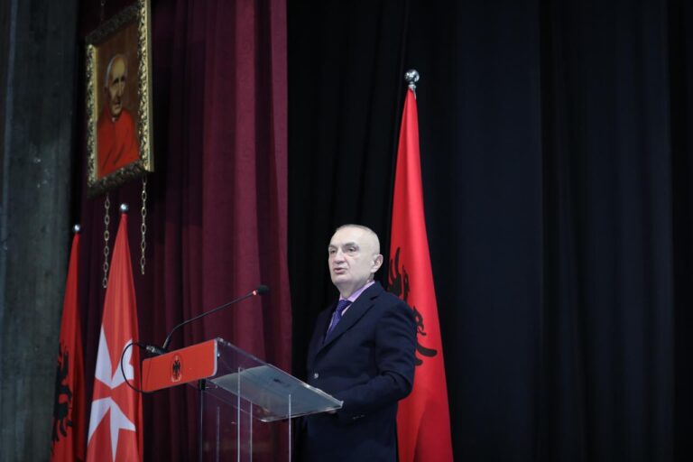 Presidenti Meta vlerëson Organizatën Shqiptare të Urdhrit të Maltës me Dekoratën “Nënë Tereza”