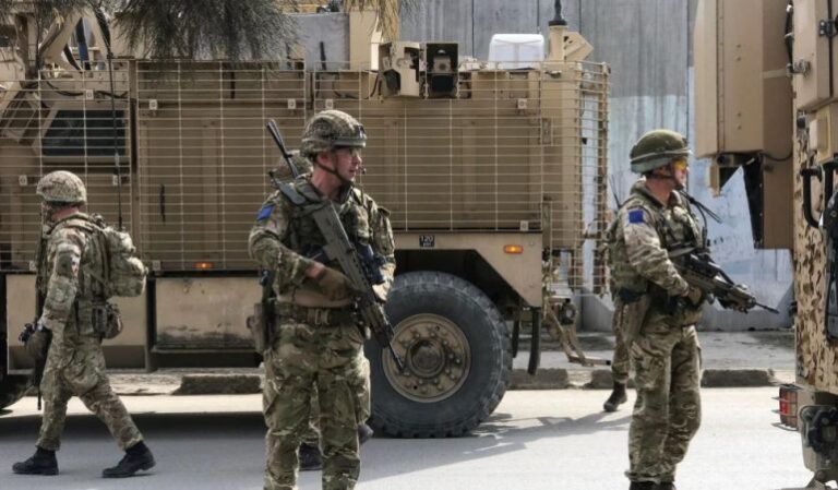 Kreu i NATO-s: Tërheqja nga Afganistani varet nga talebanët