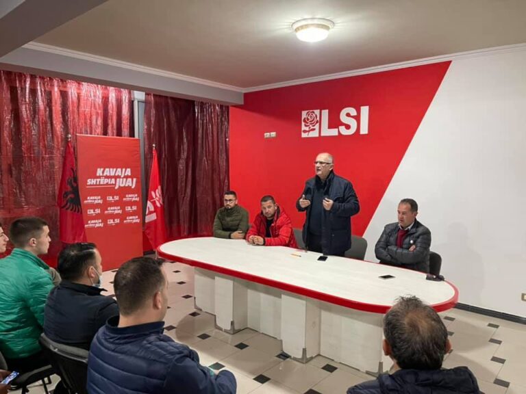 Kreu i LRI Kavajë, Dervishi: Qytetarët janë të bindur se e vetmja alternativë për ti thënë stop korrupsionit është LSI