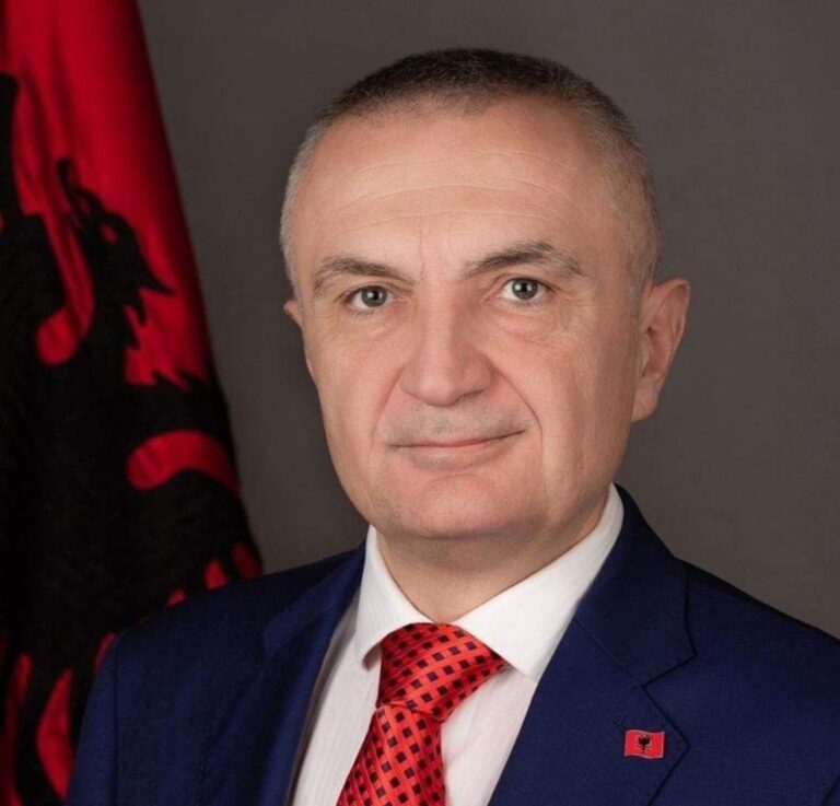 200-vjetori i pavarësisë së Greqisë/ Meta letër homologes greke: Të forcohet raporti mes dy vendeve