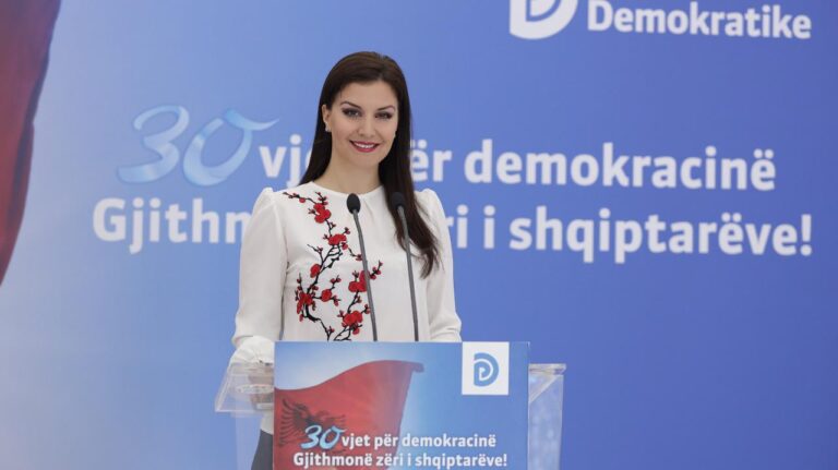 Zëdhënësja e PD, Garo: Rama ka bllokuar Shqipërinë për 8 vite, i paaftë për të sjellë ndryshimin