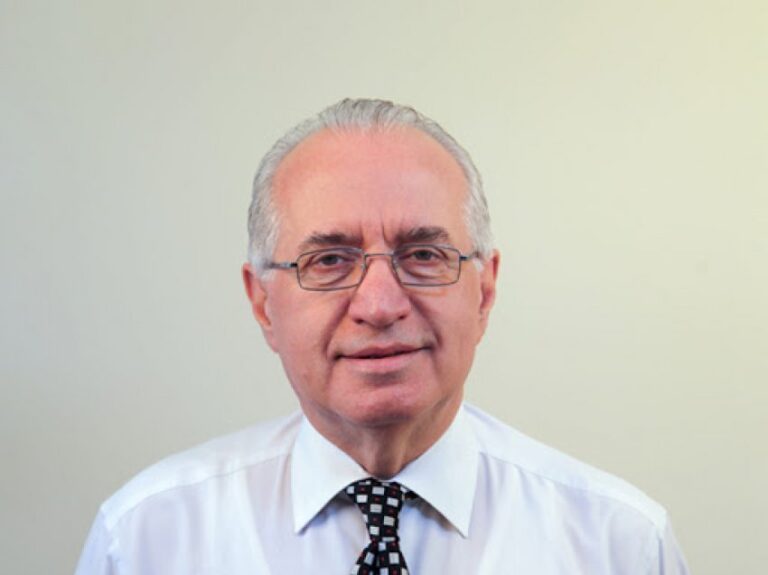 Diplomacia shqiptare midis europianizmit e sovranizmit, larg modelit ”sui generis Europian”