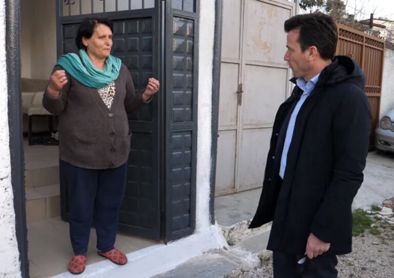 VIDEO/ Takime derë më derë, Shehaj thirrje qytetarëve: Le të votojmë ndryshimin