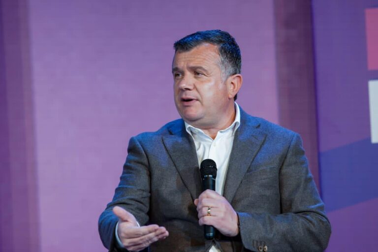 Vaksinimi,  Balla: Ne do të dalim me ballin lart nga kjo situatë