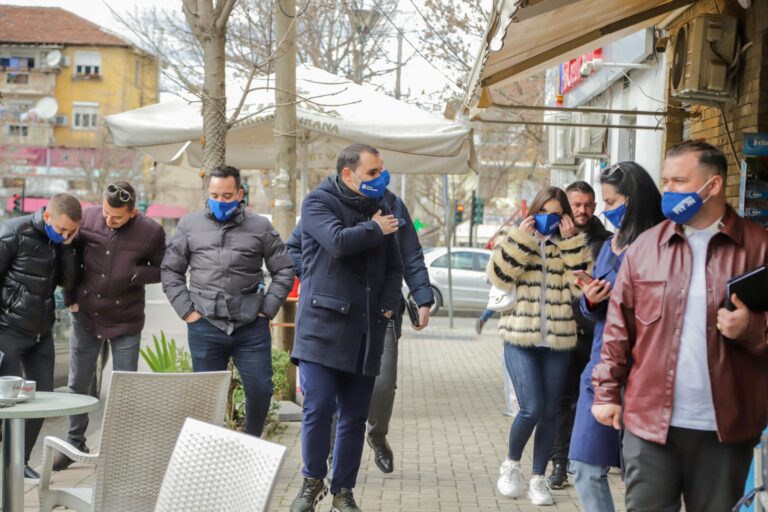 Belind Këlliçi: Programi i PD synon të lehtësojë barrën e shtetit dhe t’i japë frymëmarrje ekonomisë familjare