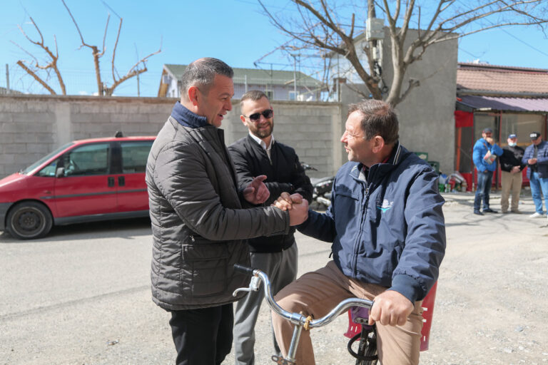 Helidon Bushati mesazh Ramës: Shkodra nuk mund të mbesë “ma n’dorë t’horit”