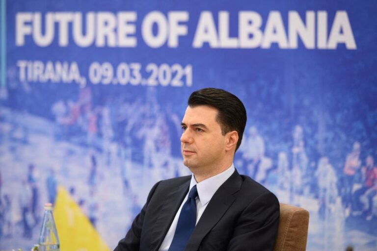 Basha: Shqipëria me shpenzimet më të larta nga xhepi për shëndetësinë
