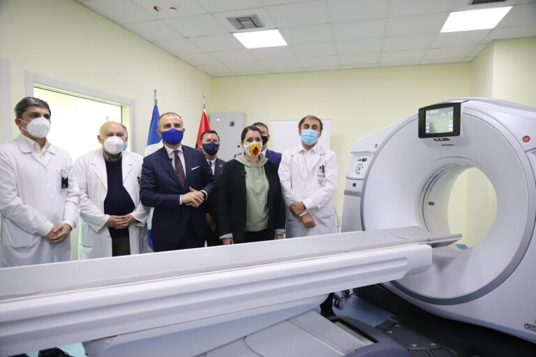 Manastirliu-Soreca: Së shpejti finalizojmë marreveshjen me BE-në për vaksinat anti-covid