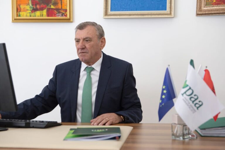 Agron Duka: Rama nuk është kryeministër, por shef i pesë oligarkëve