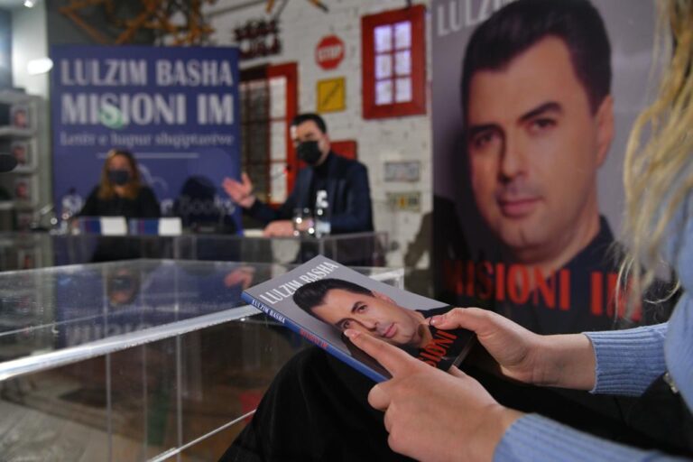 “Misioni im”, Basha publikon pamje nga prezantimi në Qytetin Studenti: Libri im, një letër e hapur drejtuar shqiptarëve