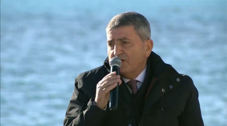 Bregasi-Ramës: Të vaksinohen stafet e hoteleve. Presim një sezon më të mirë, bota po vaksinohet