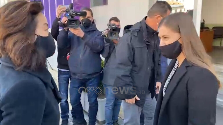 Ambasadorja Kim takon Edona Bilalin e PS-së në Shkodër
