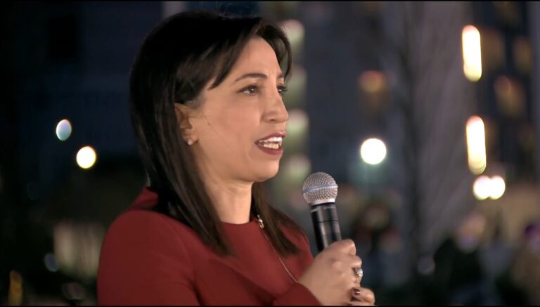 Evis Kushi: Rama i vetmi që ka vizionin për të bërë Shqipërinë e së ardhmes