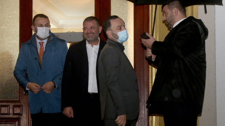 KQZ letërporosi SHBA-së për Tom Doshin, dërgon 22 emra për verifikim