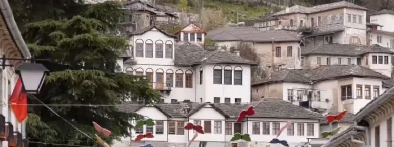 Restaurimi i Pazarit të Gjirokastrës, arkitekti: Qeveria dëmtoi origjinalitetin, përkujdesi për të ruajtur të vjetrën ishte zero