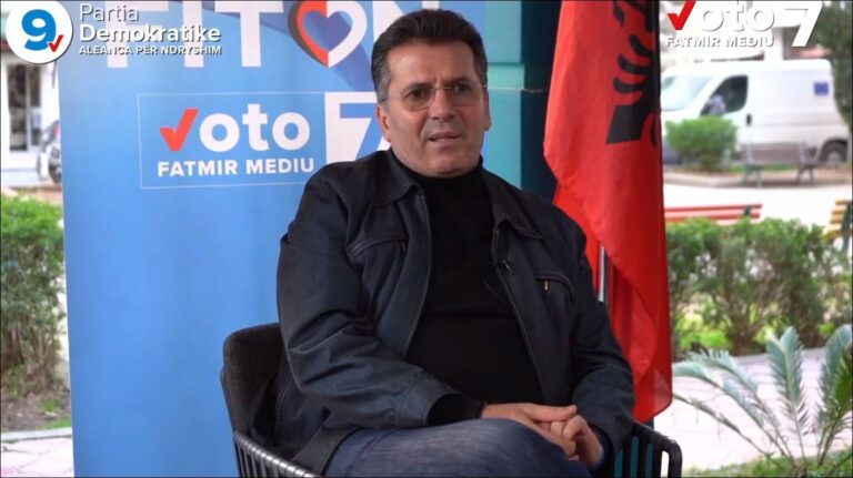 Mediu takim në Laprakë: Përballë kemi një kryeministër me qëllime kriminale për vendin dhe shqiptarët