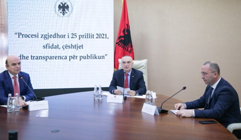Kreu i Shtetit: Bundestagu ka vite që kërkon hetimin e krimeve zgjedhore