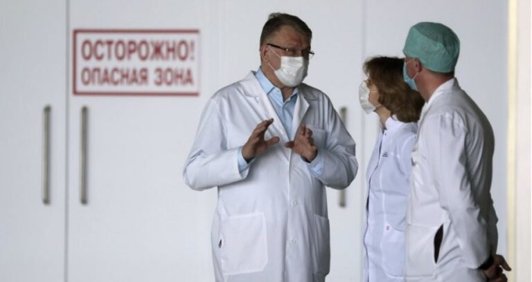 Mbi 9,000 raste të reja dhe 371 viktima në Rusi