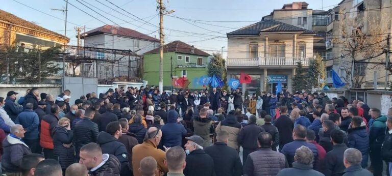 Nisja e fushatës në Korçë, Ervin Salianji: Në 25 fiton PD dhe Shqipëria. Më shumë parà në xhepat e qytetarëve