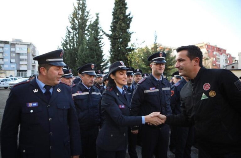 Belind Këlliçi: Ja si e ka shpërblyer Veliaj shefin e Policisë Bashkiake që i kërkonte FRD të lironte godinën