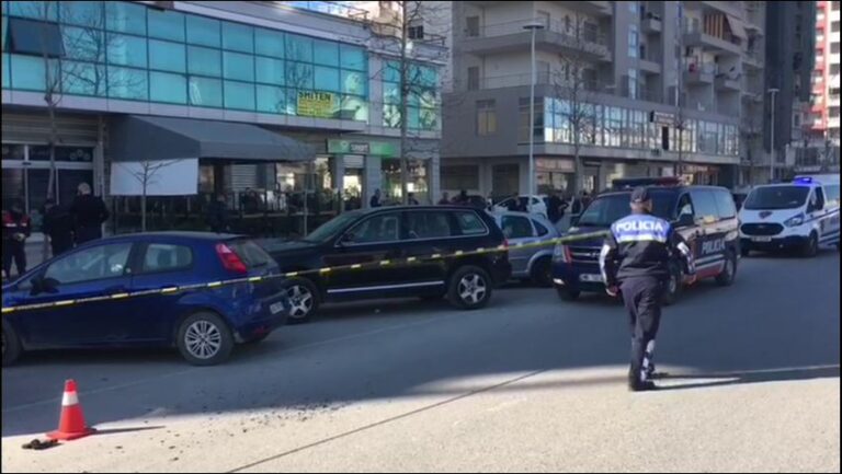 Vritet me armë zjarri një person në Vlorë, arrestohet autori (Fotot)