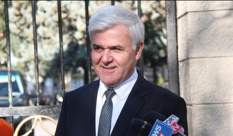 I 23-ti në Tiranë, reagon Xhafaj: E pranova sfidën përtej sigurisë së listës, si detyrë ndaj qytetarëve