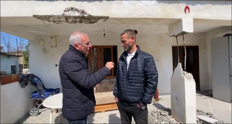 Banesa iu shkatërrua nga tërmeti, Xhaferaj denoncon rastin e durrsakut: Bonusi i qirasë iu dha vetëm një herë