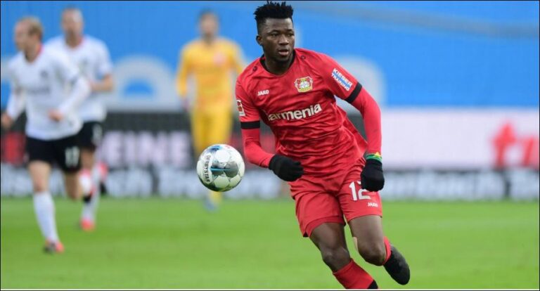 Juve do mbrojtës për të ardhmen, sfidon United për talentin e “aspirinave”