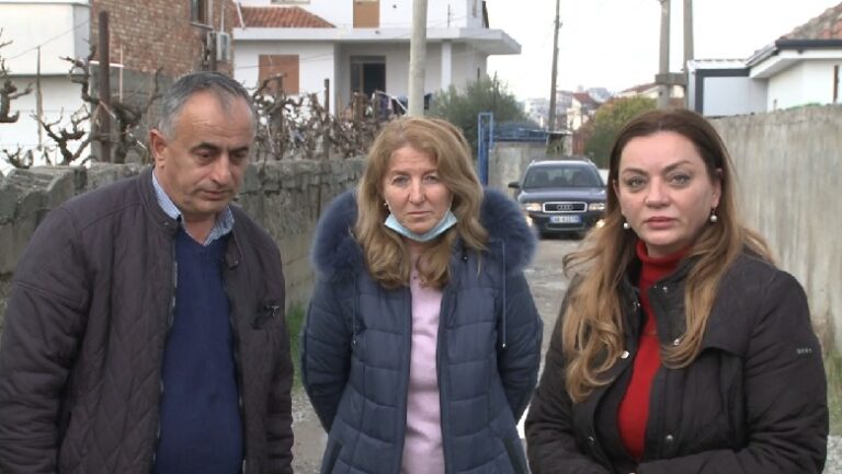 Vokshi në Laprakë: Taksat janë vjedhur dhe janë përdorur për qëllime elektorale