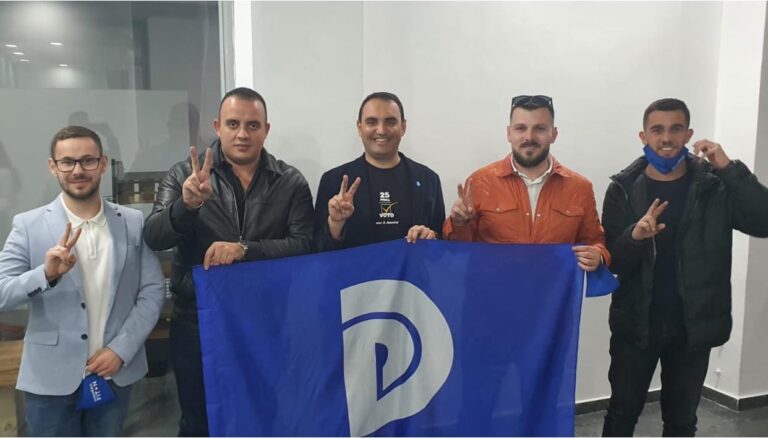 Belind Këlliçi merr mbështetjen e të rinjve shqiptar nga Presheva