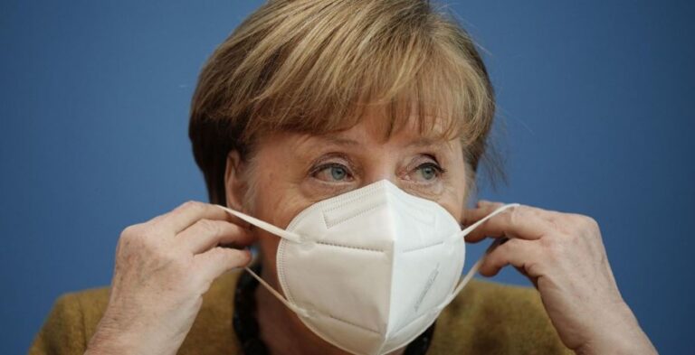 Angela Merkel sot vaksinohet me “AstraZeneca”