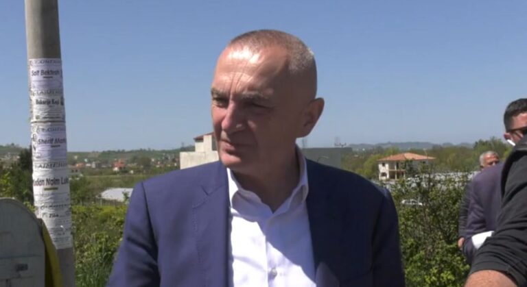 Presidenti Meta thirrje prokurorisë: Hetoni krimet e kallëzuara më parë që të parandaloni incidentet